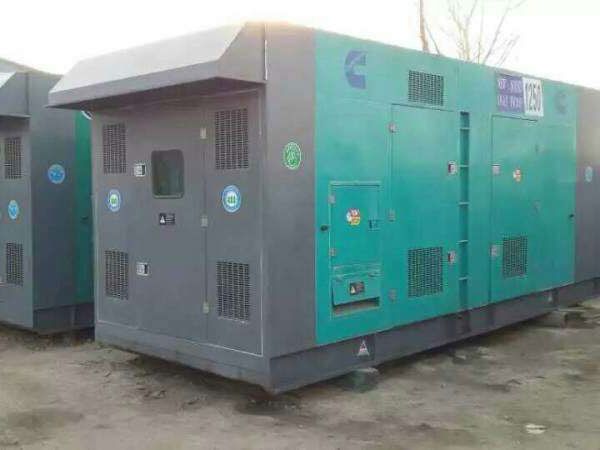 前郭合同中关于工期延误的责任如何界定和处理？